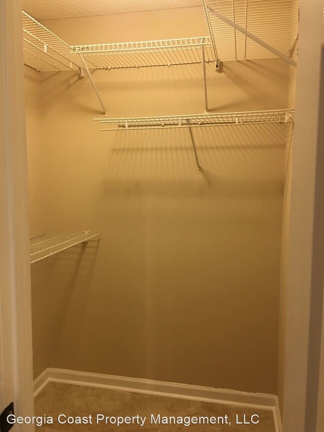 Building Photo - 2 br, 2 bath House - 117 Leeswood Circle