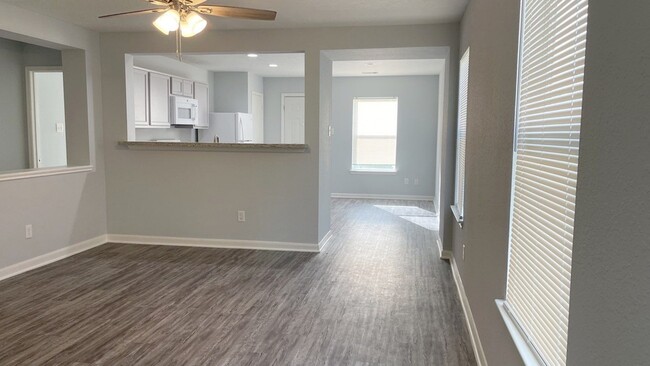 Building Photo - 12211 Windsor Bay Ct