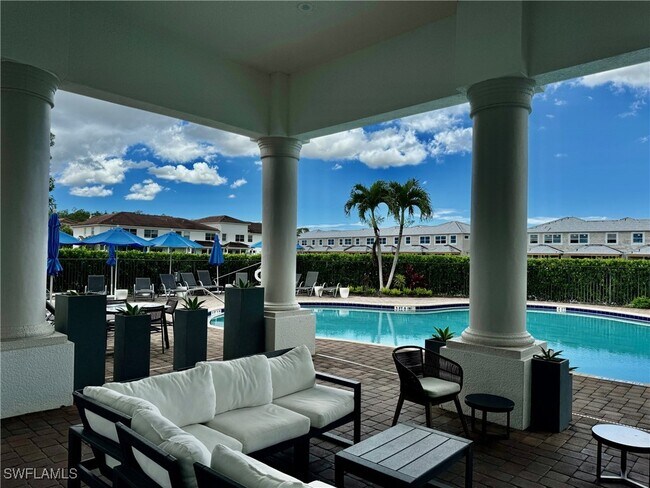 Building Photo - 7009 Romana Way