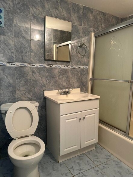 Building Photo - 3461 Ocean Pky
