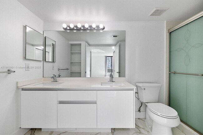 Building Photo - 3300 NE 192 St