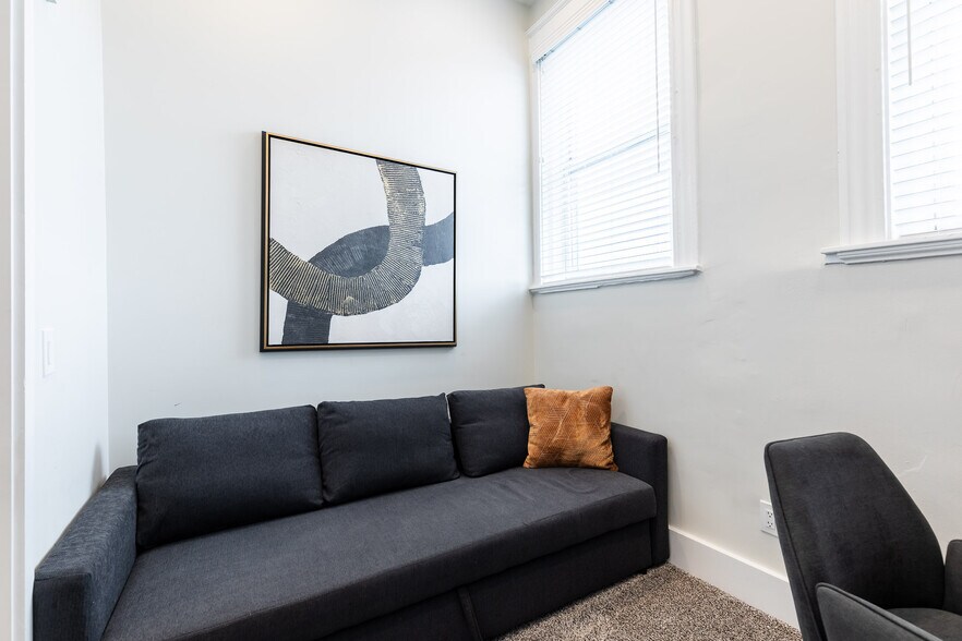 Office or bedroom 3 - 795 E McMillan St