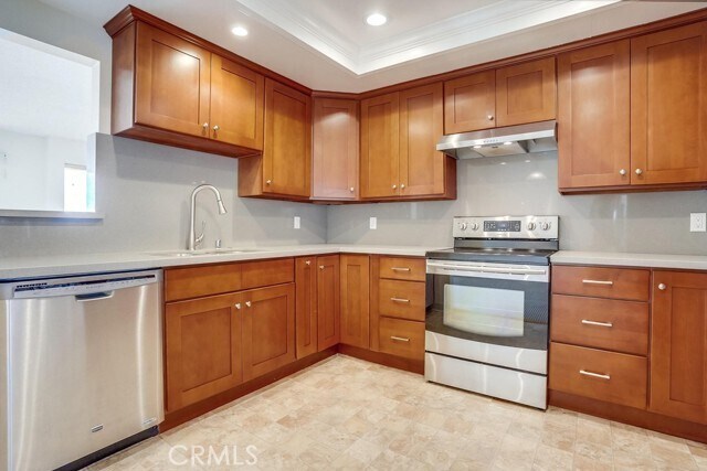 Building Photo - 3200 La Rotonda Dr