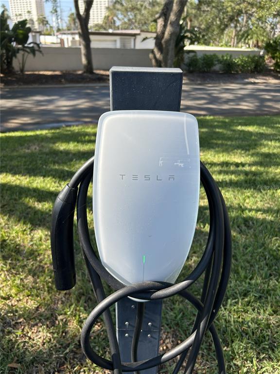 Building Photo - 1316 Pasadena Ave S