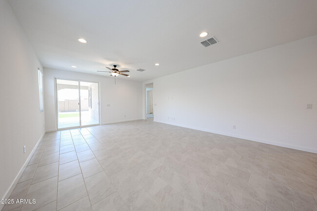 Building Photo - 16707 W Chama Dr