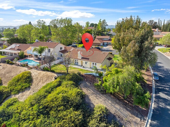 Building Photo - Updated 3-Bedroom Home with Modern Upgrade...