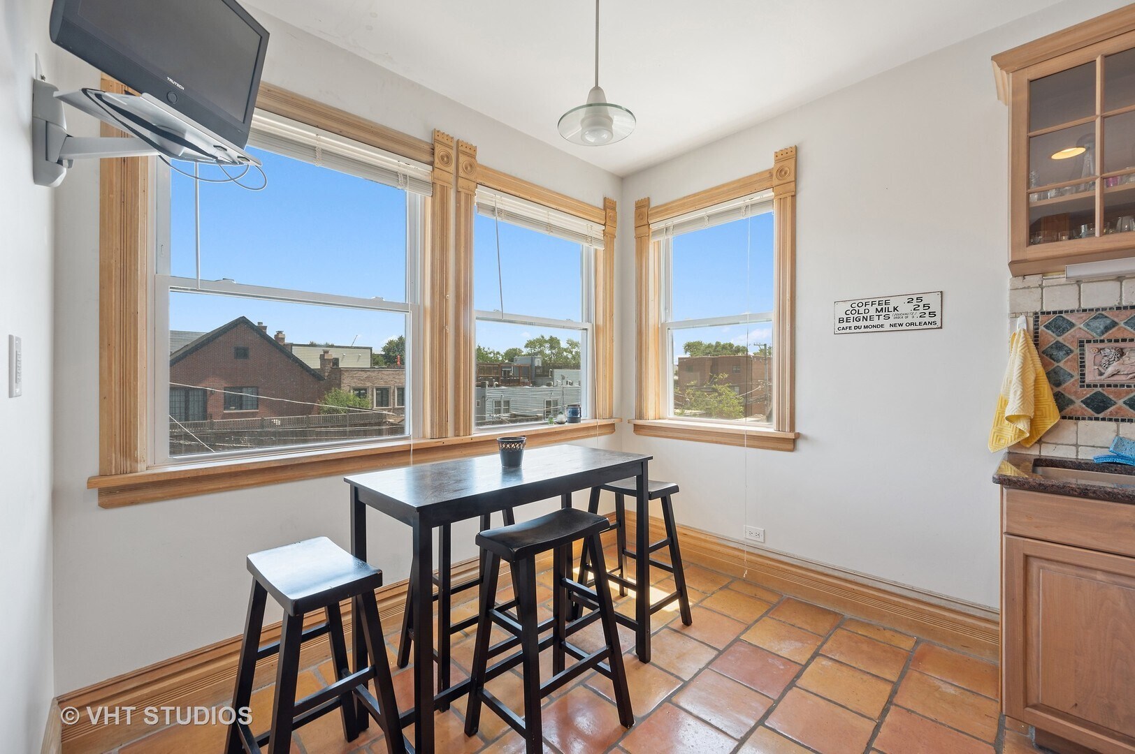 Building Photo - 3629 N Wayne Ave