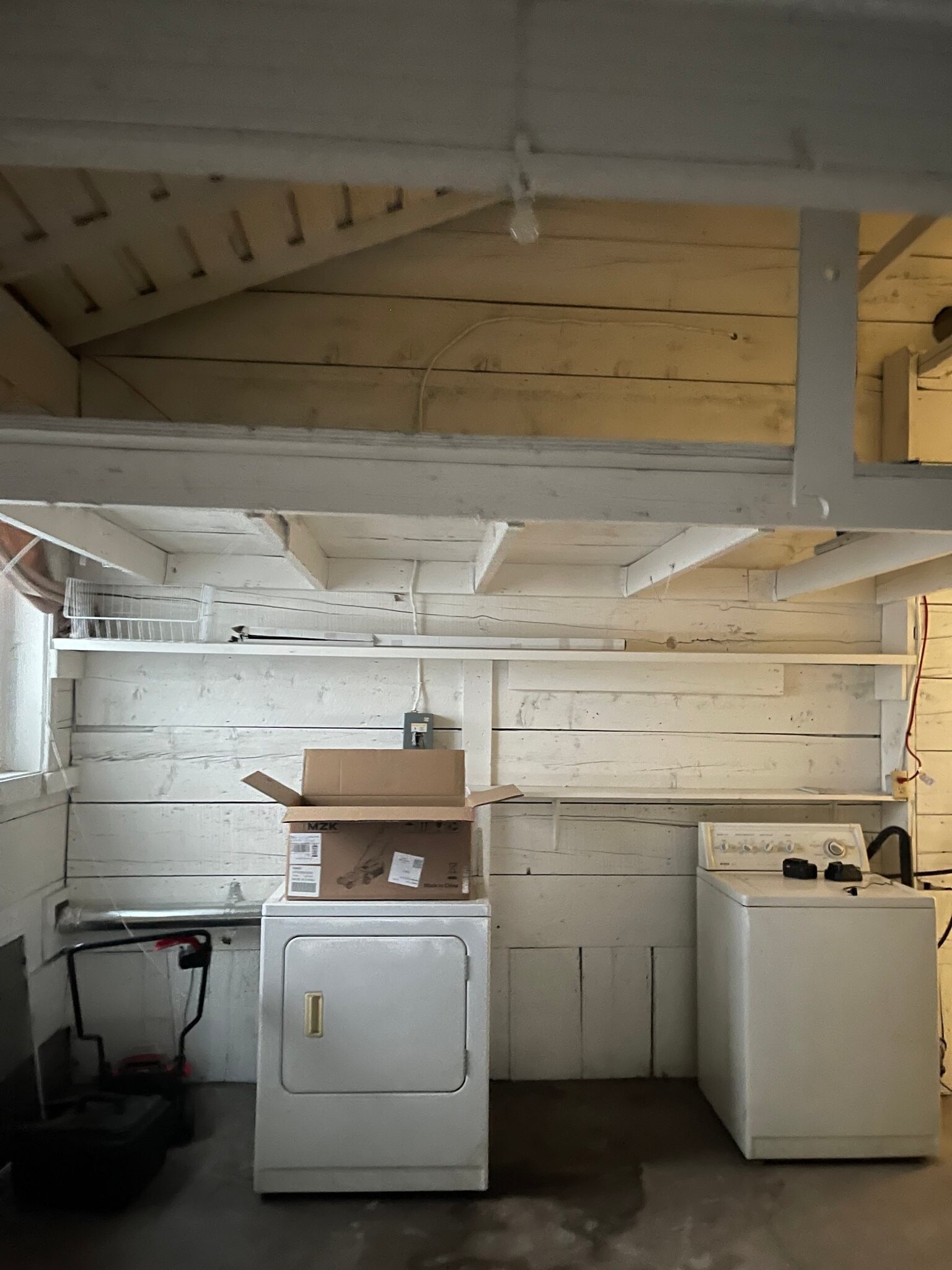 Building Photo - 210 Reno Ave