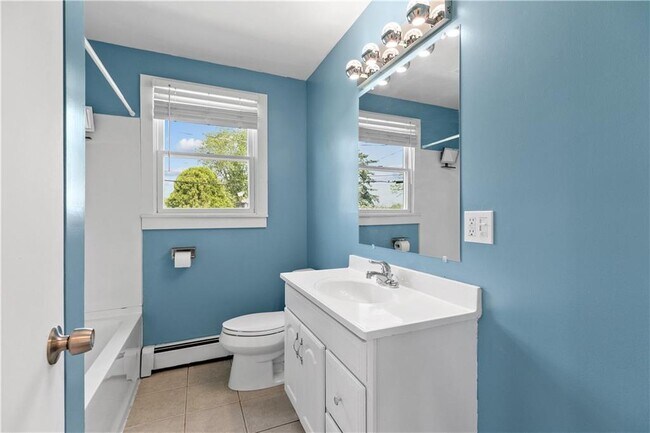 Building Photo - 21 Reardon Dr