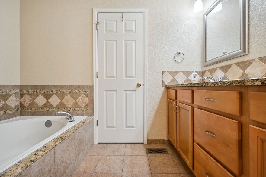 Building Photo - 1959 S Xenia Way