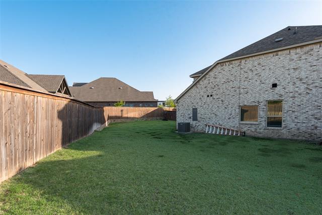 Building Photo - 1549 Eleanor Dr