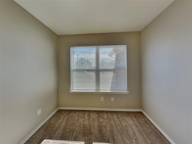 Building Photo - 10628 Lone Pine Ln