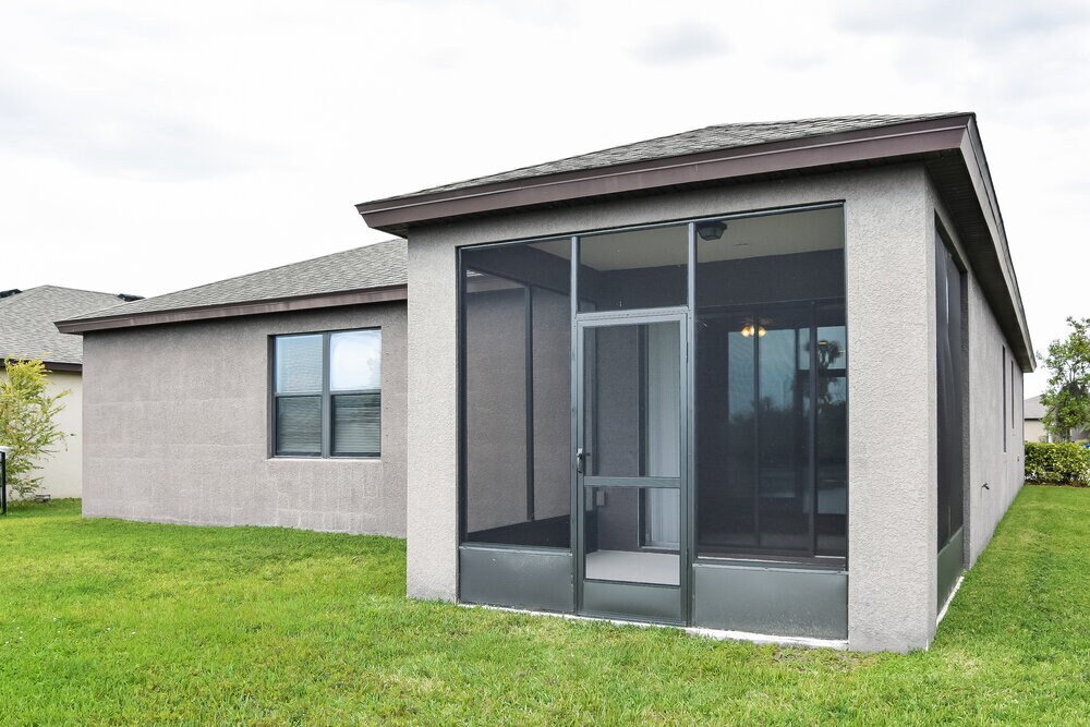 Building Photo - 10615 55th Ct E