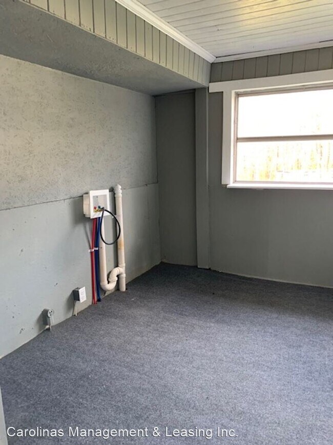 Building Photo - 2 br, 1 bath House - 2491 Harris Henrietta Rd