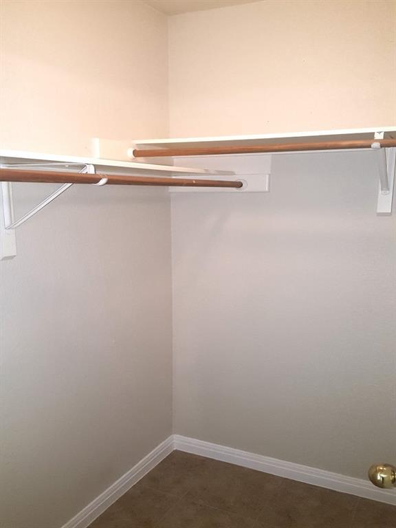 Building Photo - 21637 Boggy Ford Rd