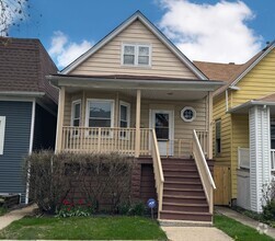 Building Photo - 5146 W Dakin St