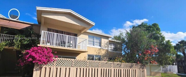 Building Photo - 4210 NW 79th Ave