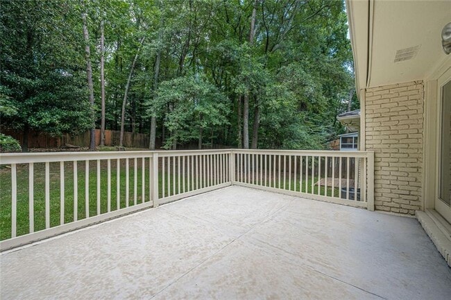 Building Photo - 2151 Zelda Dr NE