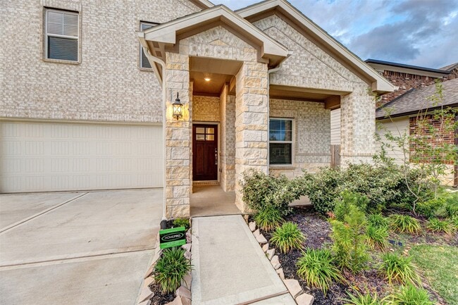 Building Photo - 13118 Everpine Trl