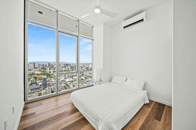 Building Photo - 1515 Liona St