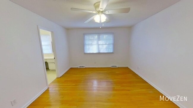 Building Photo - 1020 Wofford Ln