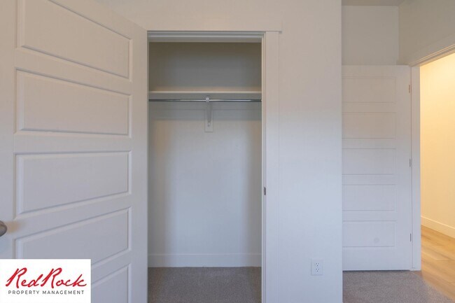 Building Photo - Comfort, Space & Style with a 3-Car Garage Small Dog Friendly!