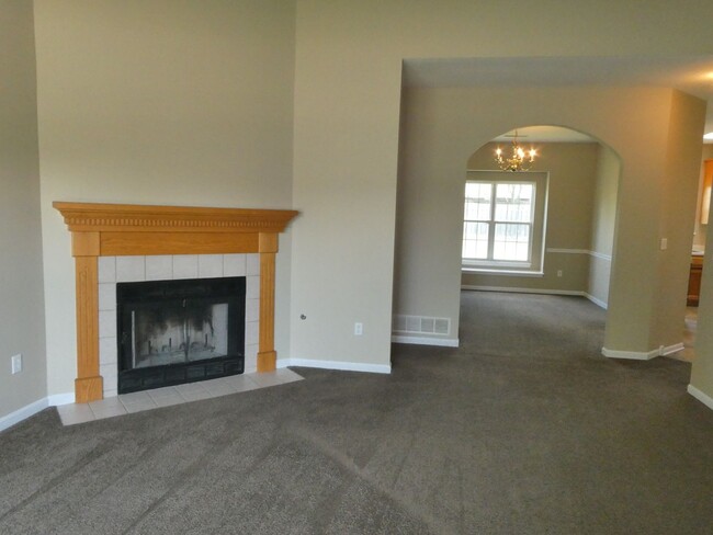 Building Photo - 3 bedroom, 2 bath house West Columbia off ...