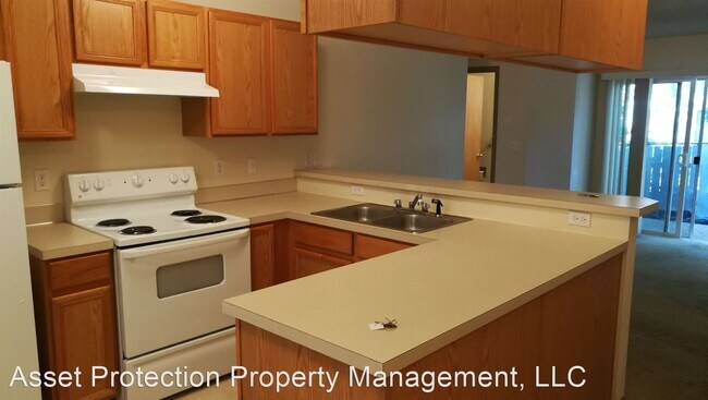 Building Photo - 18310 SE Abernethy Ln