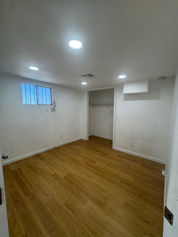 Building Photo - 2806 W Melvin St