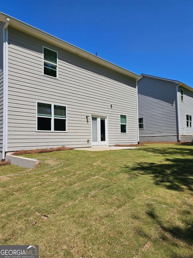 Building Photo - 45 Embry Blvd