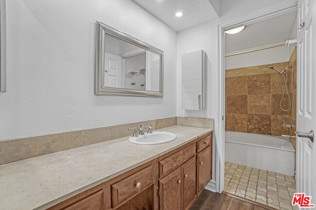 Building Photo - 8600 Tuscany Ave