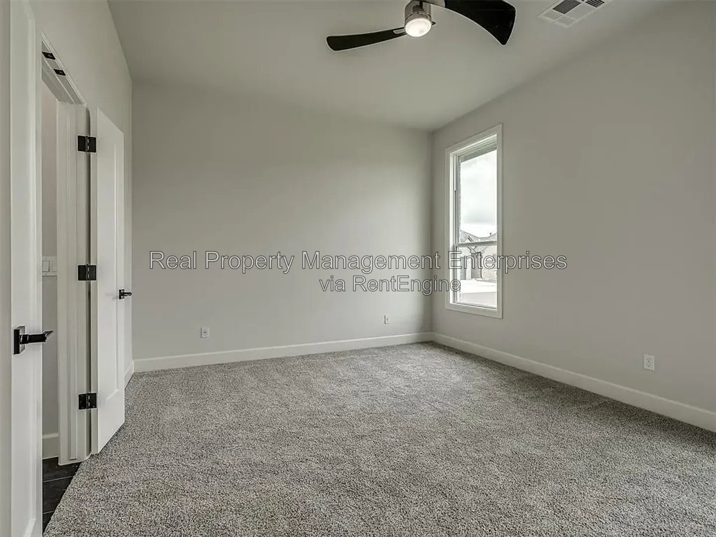 Building Photo - 5933 NW 158th St