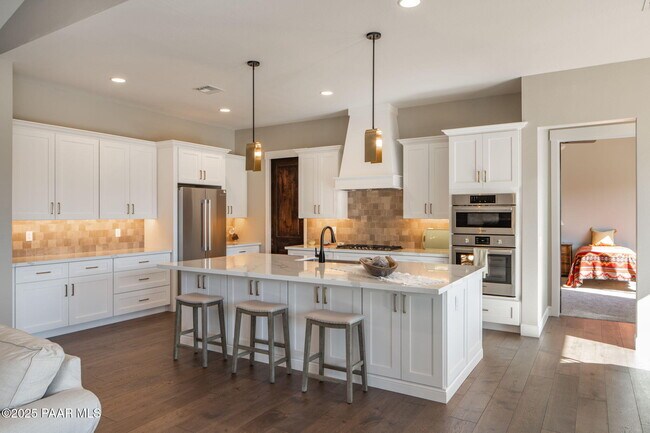 Building Photo - 9830 N American Ranch Rd