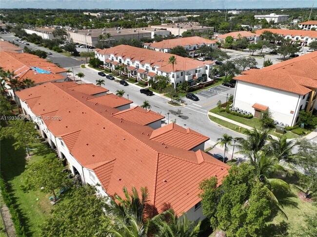 Building Photo - 3558 NW 29th Ct