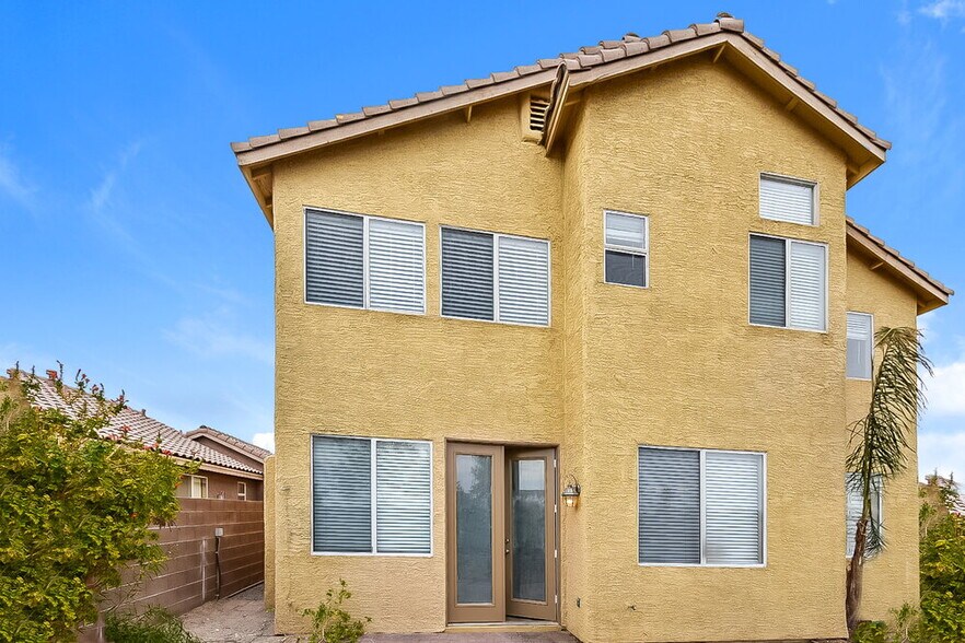 Building Photo - 3232 Paragon Pointe St