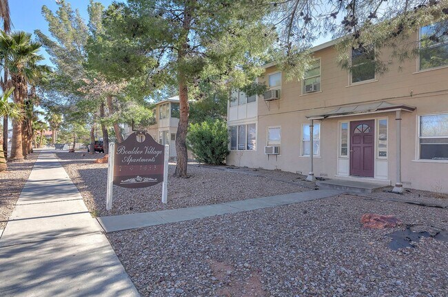 Building Photo - 619 A Ave