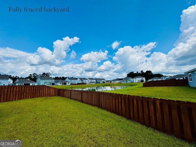 Building Photo - 67 Shade Tree Dr