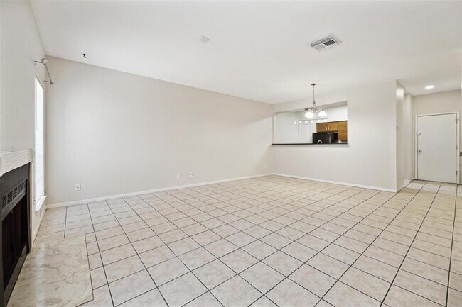Building Photo - 3780 Tanglewilde St
