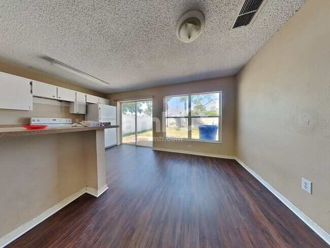 Building Photo - 1603 Citrus Orchard Way