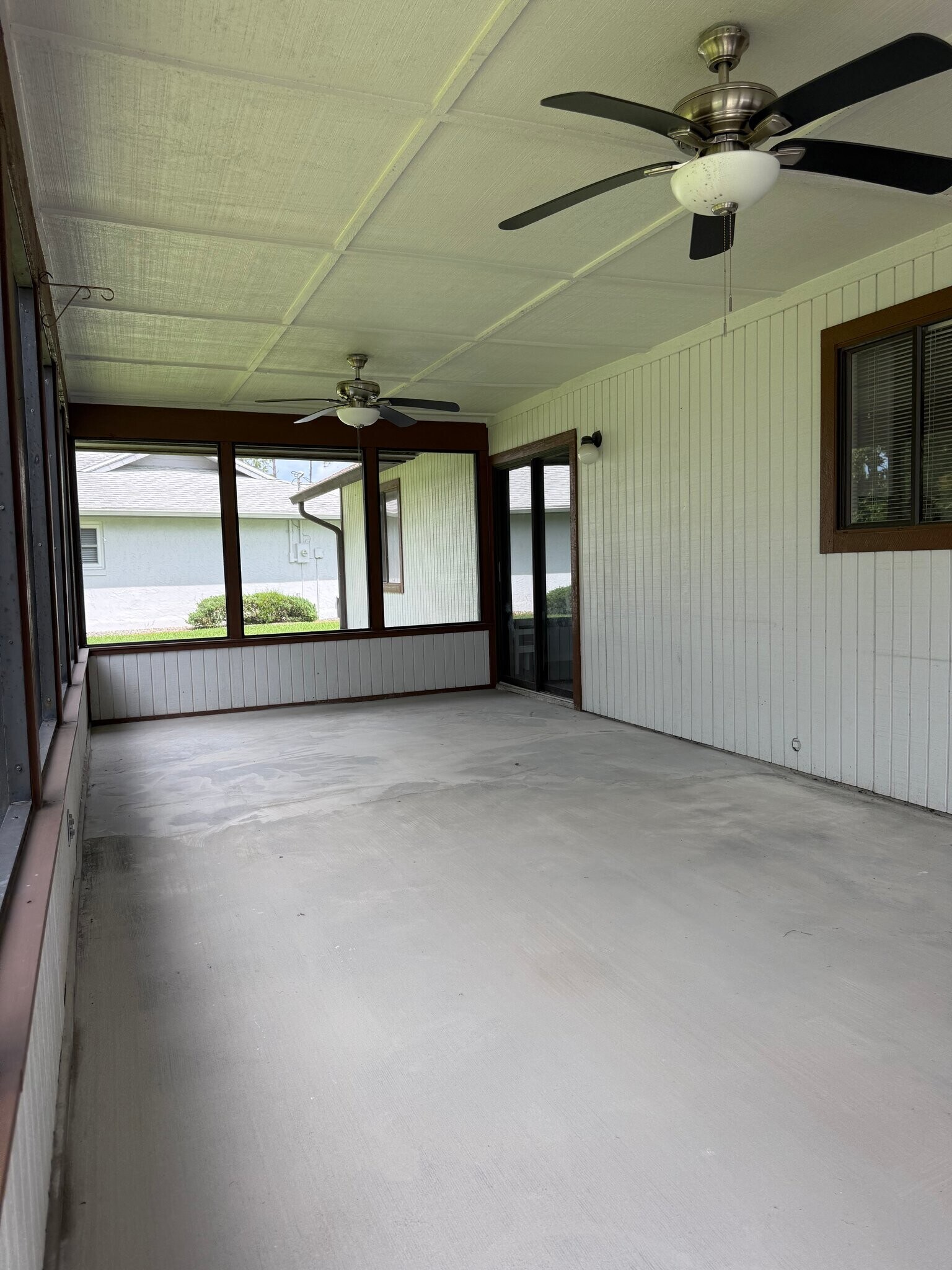 Building Photo - 39 Bannerwood Ln
