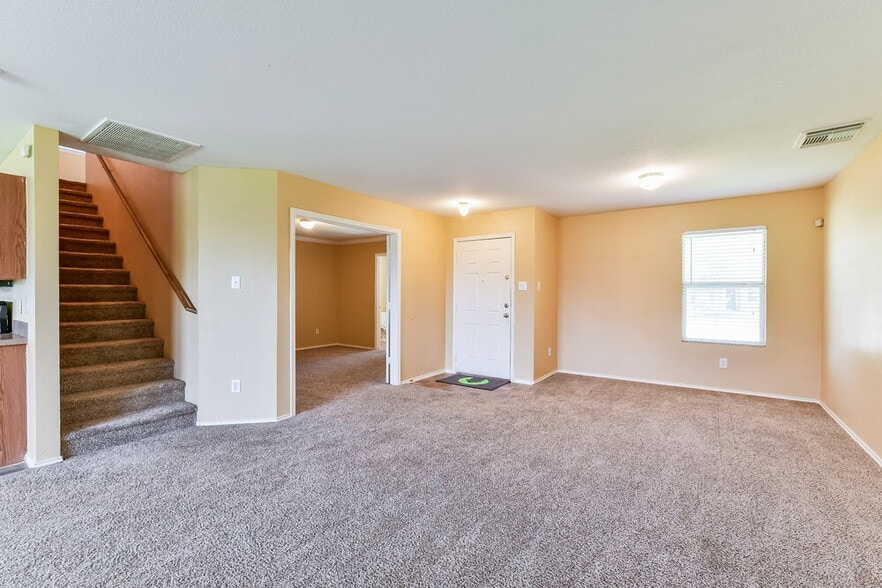 Building Photo - 7906 Ashland Springs Ln