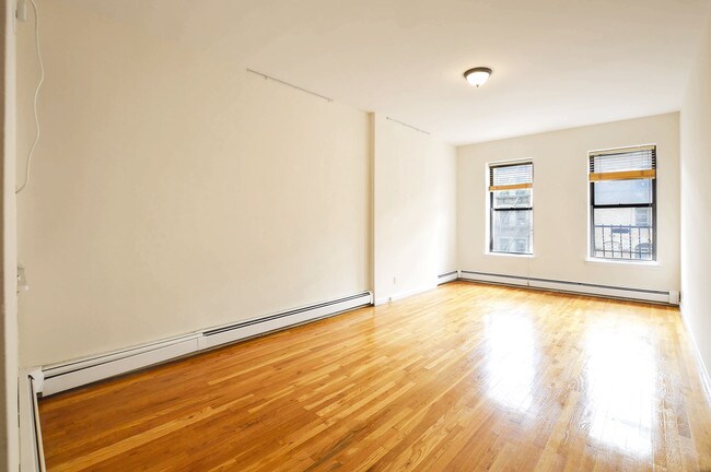 Primary Photo - 442 Amsterdam Ave