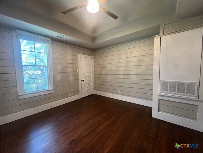 Building Photo - 16862 FM306