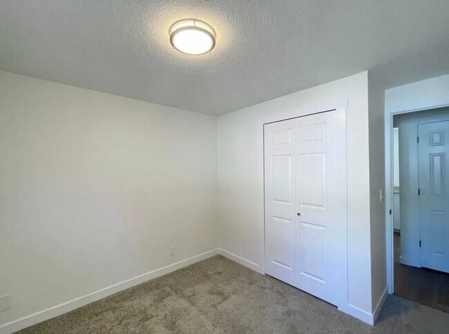 Building Photo - CM Homes