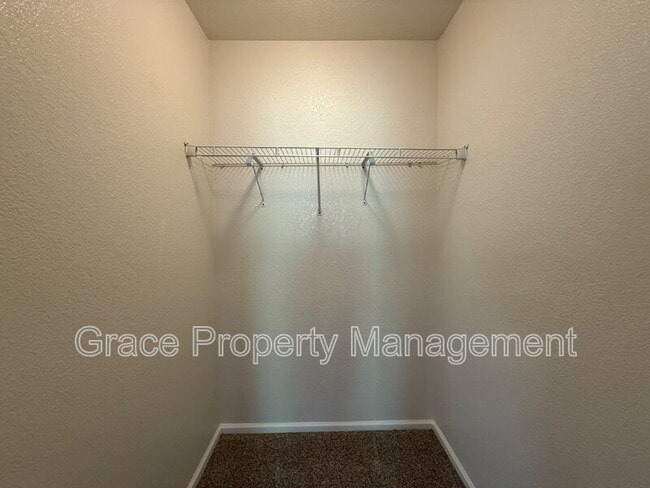 Building Photo - 9378 Garfield Way