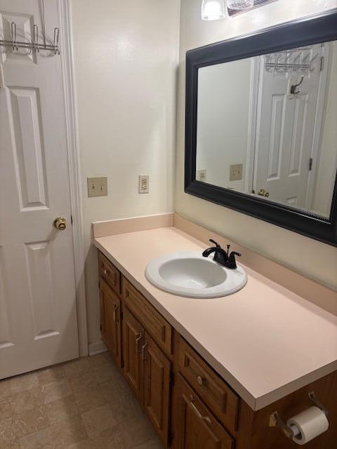 Building Photo - 1060 Waterway Dr