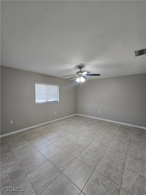 Building Photo - 4815 Triton Ct E