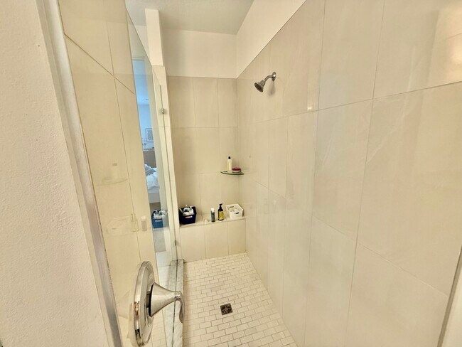 Building Photo - 3019 Franklin Pl