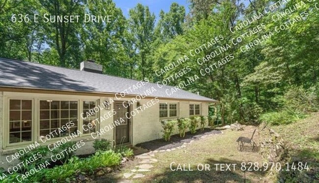 Building Photo - 636 E Sunset Dr