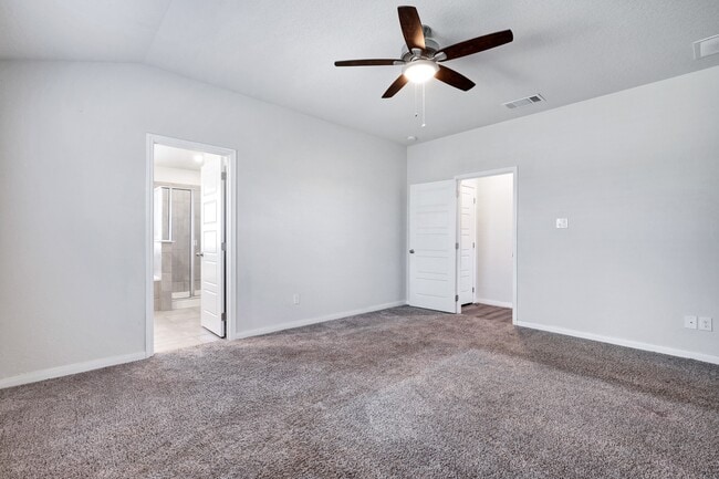 Building Photo - 3168 Junction Bay